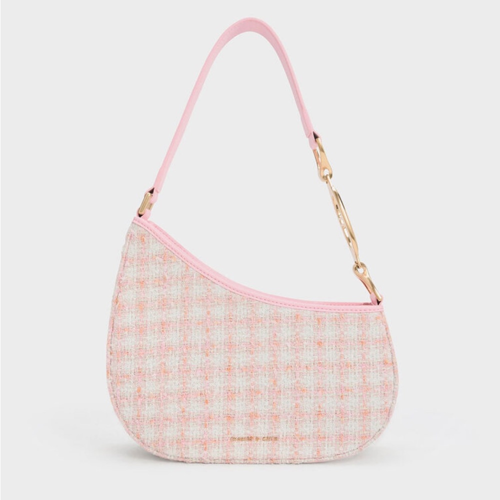 Chic Pink Tweed Shoulder Bag🌸